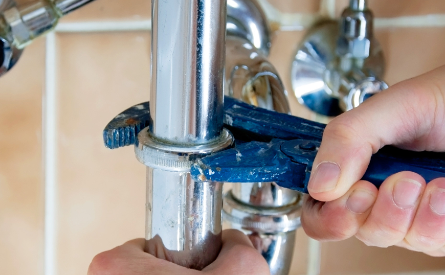 Plumbing Issues That Indicate Bigger Problems
