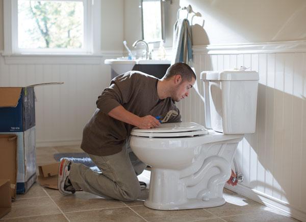 Top Reasons Why Clogged Toilets Happen